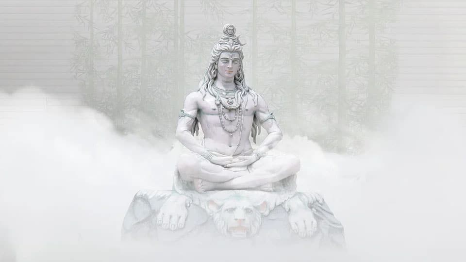 35-ft. fibre-steel Shiva statue in Bengaluru