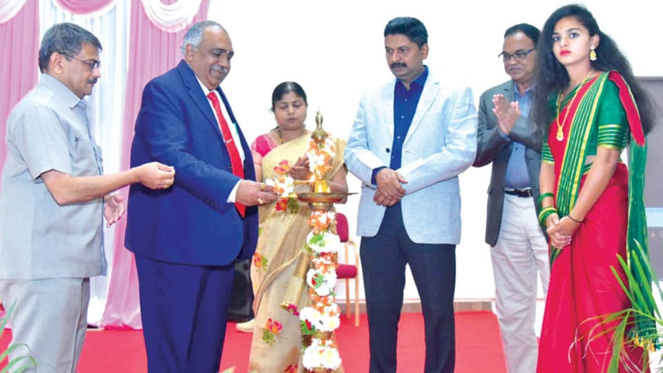 Cauvery Pharmacy College holds ‘NeoPhyte’ programme