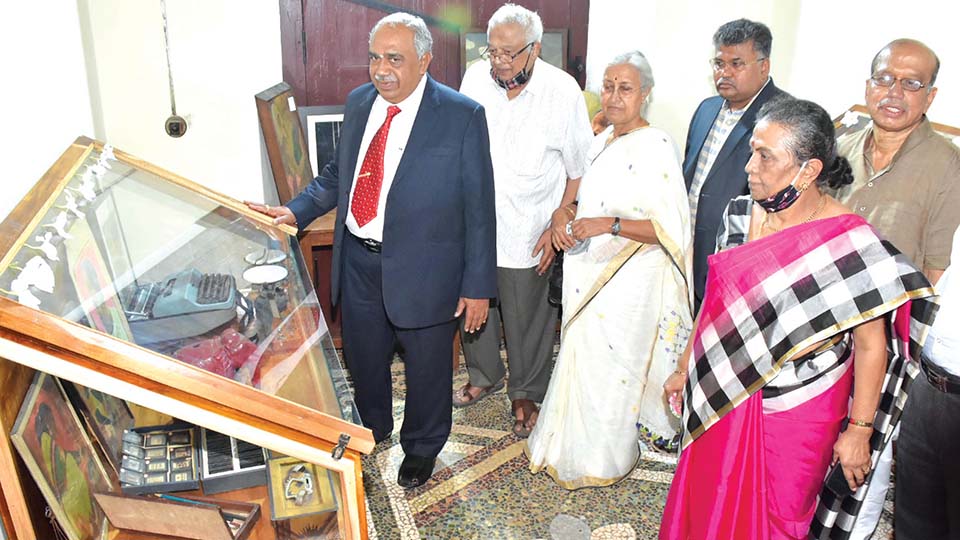 UoM plans to display rare collections of 34 Kannada literary giants