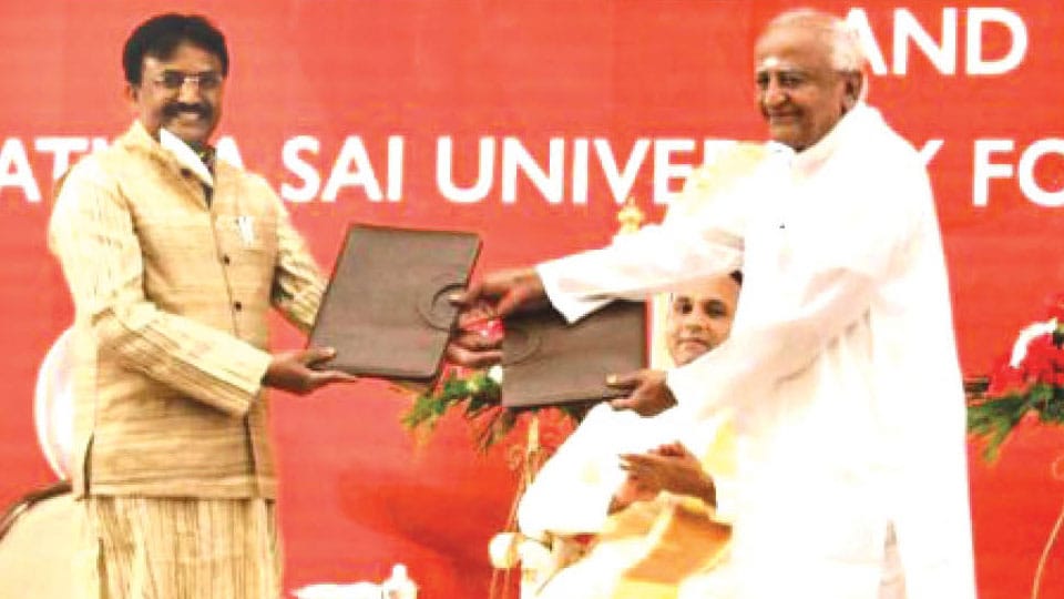 Mysuru Music Varsity inks MoU with Sri Sathya Sai University