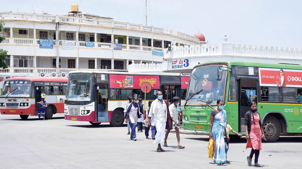 KSRTC staff strike enters 9th day: 947 out of 1,800 report for duty in City Division