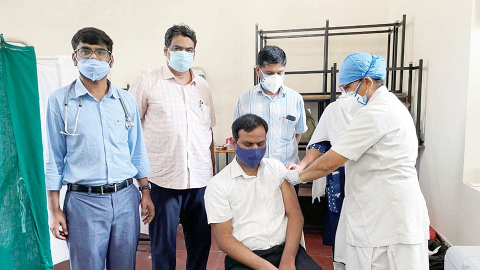 SWR Mysuru Division starts Covid vaccination at workplace