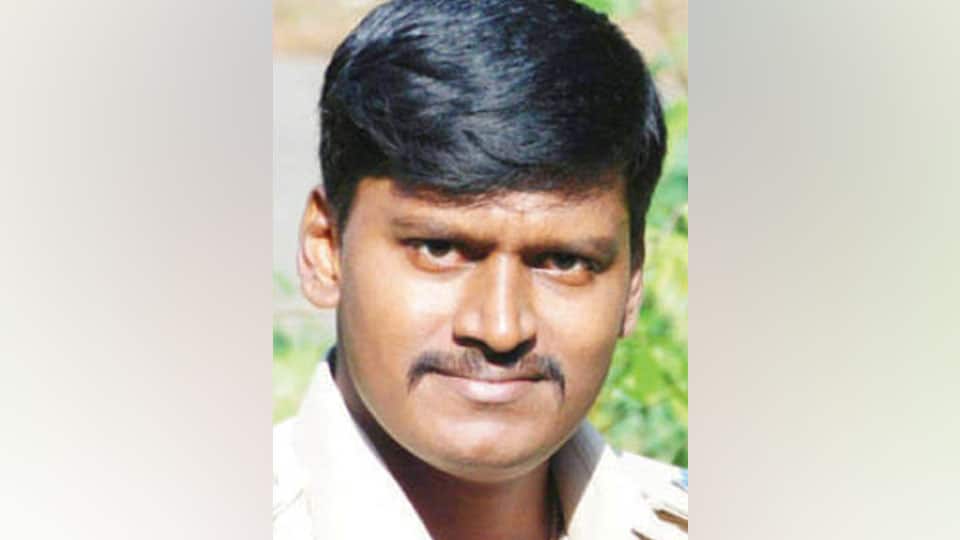 Forest Guard commits suicide