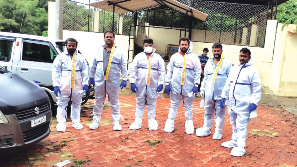 Seva Bharati team volunteers to perform last rites in Kodagu