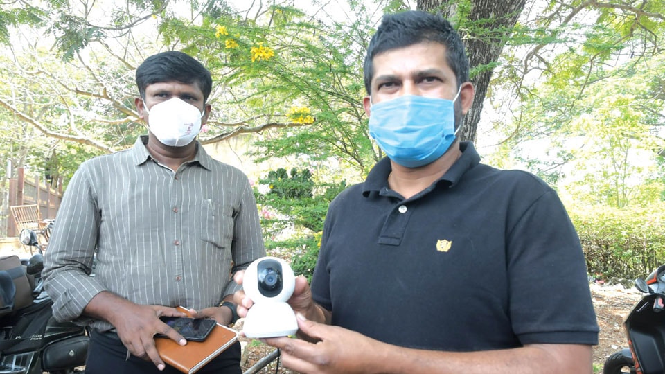 Mandya, Chamarajanagar Ministers’ visit to Mysuru oxygen units ruffles feathers