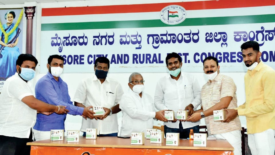 Youth Congress launches distribution of medical kits to home isolated