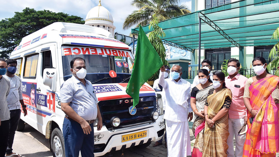 Thirteenth Covid Mitra Centre opens in Chamundeshwari segment with Ambulance facility