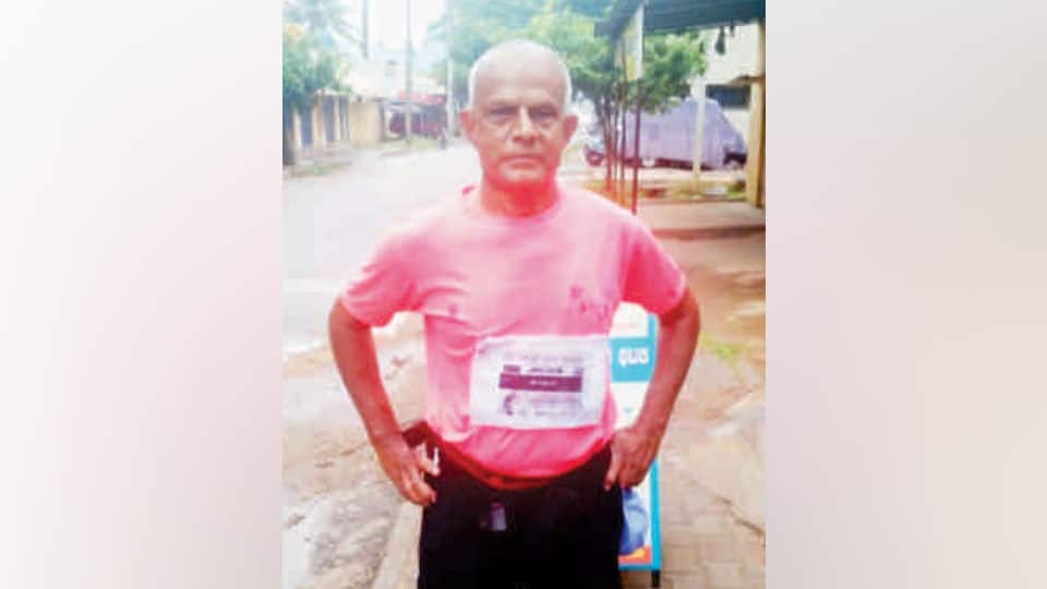 Senior citizen completes 10,000 km in 510 days
