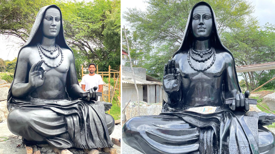 City sculptor carves 12-ft. statue of ‘Adi Shankaracharya’