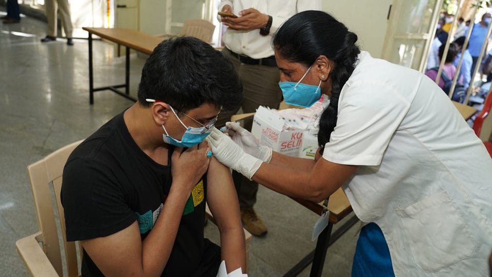IMF hails India’s free vaccination to all