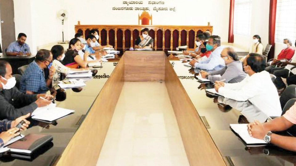 Nanjangud Tahsildar holds meeting for tackling possible floods
