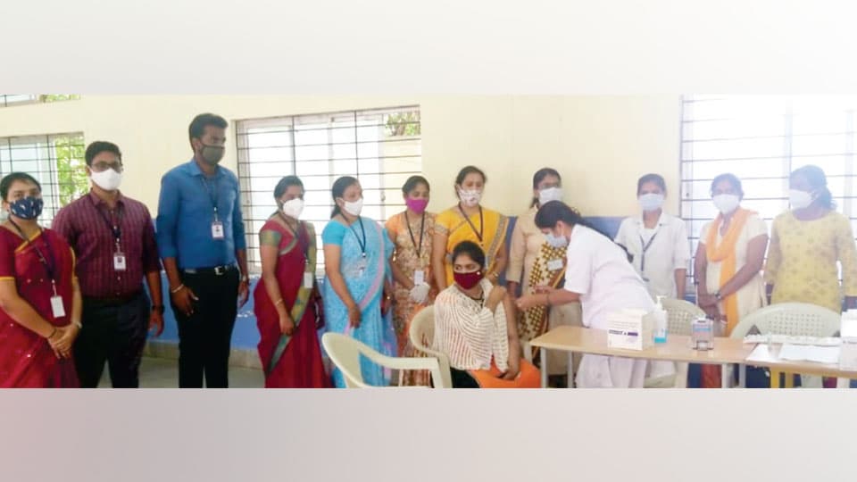 Sree Cauvery FGC students, staff vaccinated