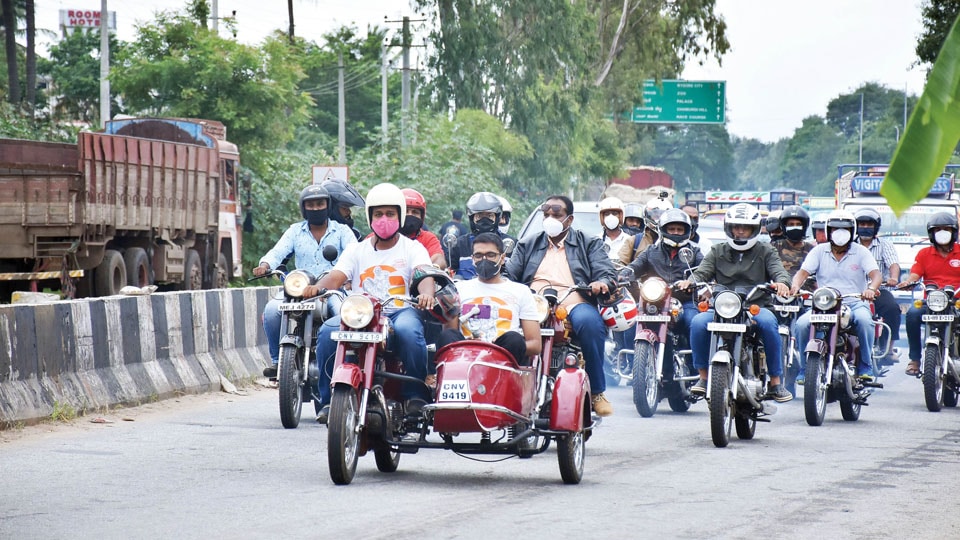 Blast from the past: Jawa bikes Rule Ring Road