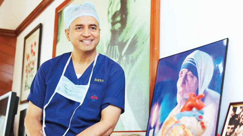 Dr. Devi Shetty speaks of how medical doctors treat a patient