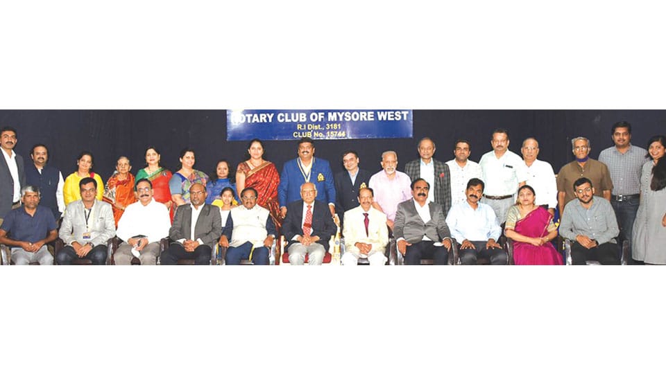 Rotary Mysore West felicitates doctors