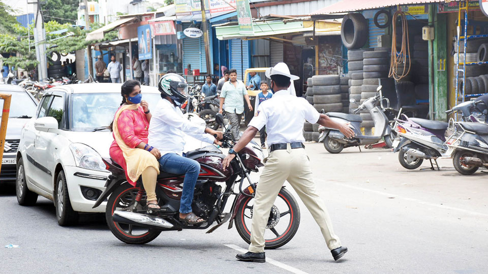 Traffic Police collect over Rs. 28 lakh fine from traffic offenders in 10 days of special drive