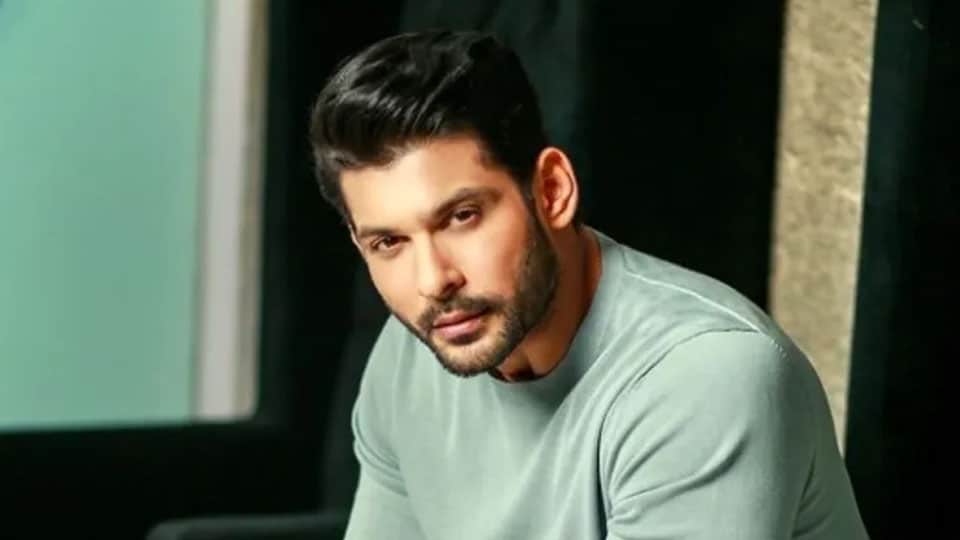 TV actor Sidharth Shukla  dies of heart attack