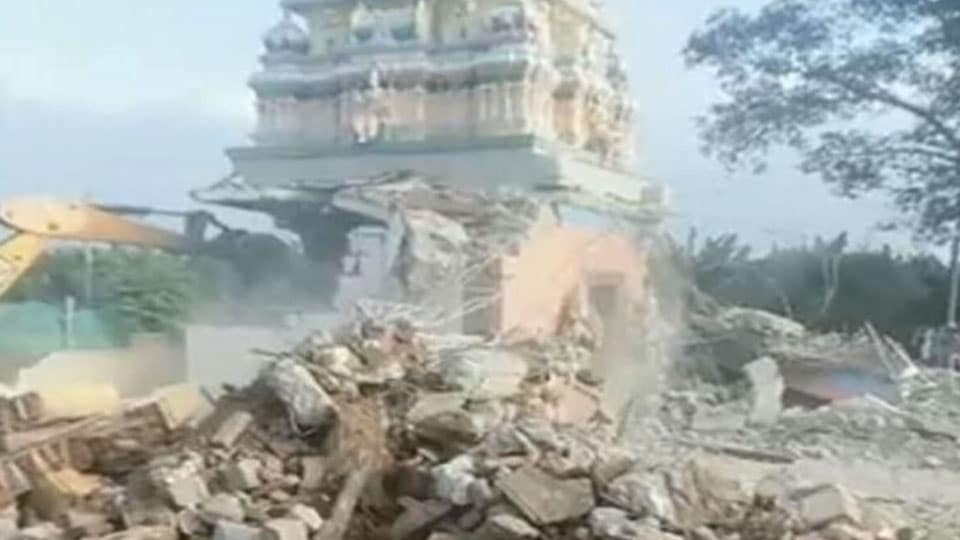 Nanjangud temple demolition: Tahsildar transferred