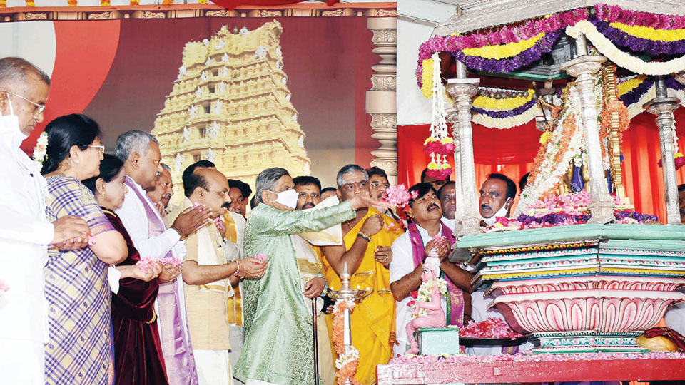 Low-key Dasara off to a traditional start