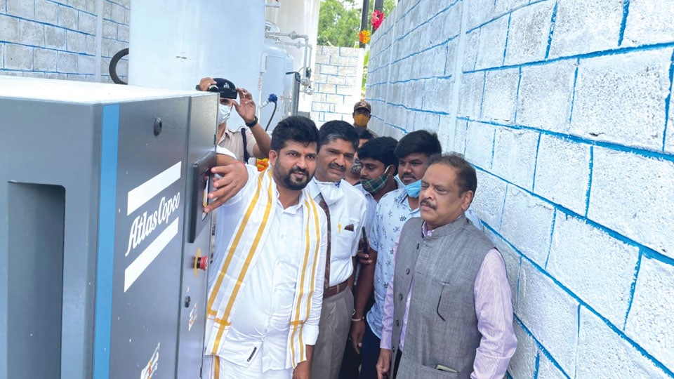MP launches Oxygen Generator Plant at Railway Hospital