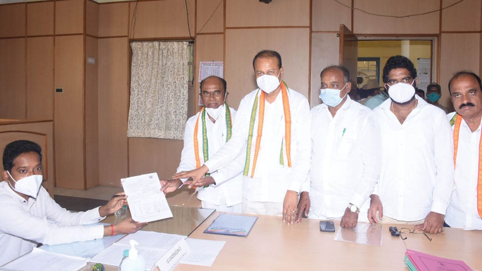 Mysuru-Chamarajanagar MLC polls: Congress, JD(S) and BJP candidates file nominations