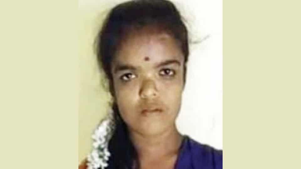 Alleged negligence by driver: Physically challenged girl dies after falling from bus