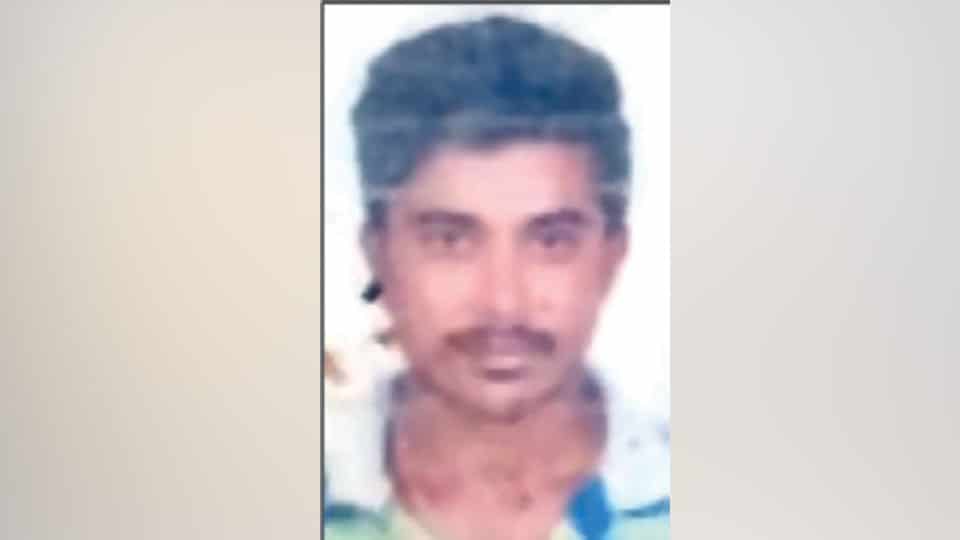 Auto driver murdered in Srirangapatna