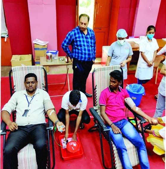 NCC cadets, NSS students donate blood