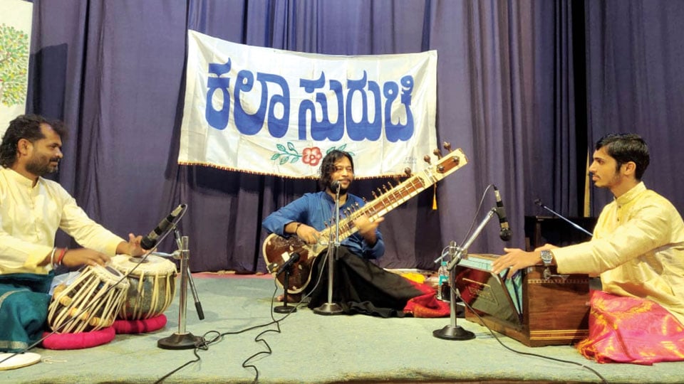 Suruchi Rangamane reverberates with Hindustani sitar recital