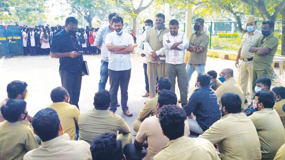 Auto drivers demand hike in fares