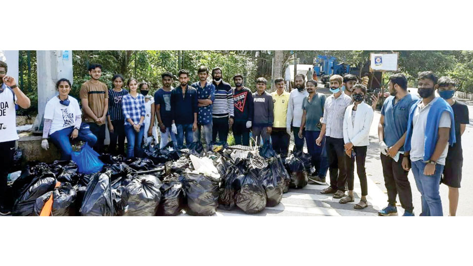 Hill cleaning drive marks Intl. Volunteers Day