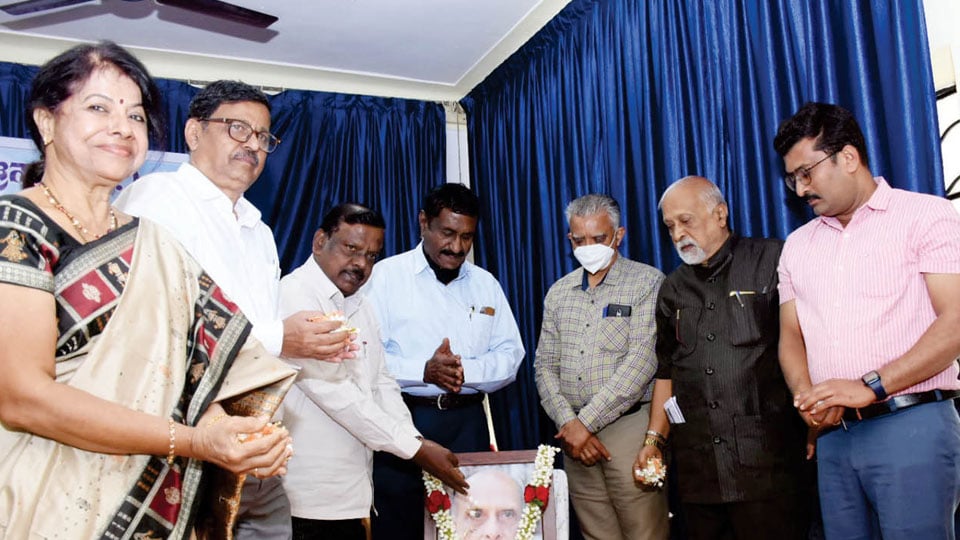 Chaduranga had accepted Bandaya Sahitya as his own, says MP Dr. Hanumanthaiah
