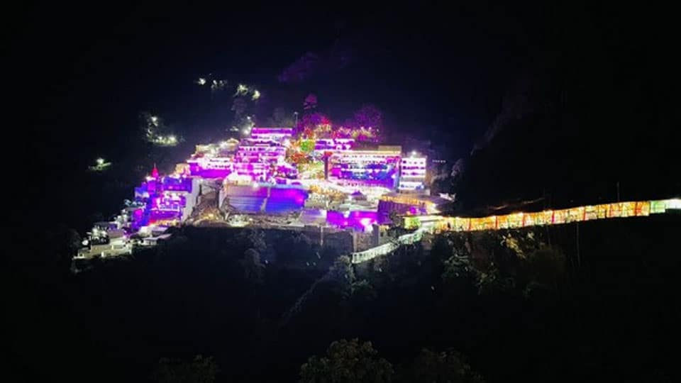 12 dead, 14 injured in stampede at Mata Vaishno Devi shrine