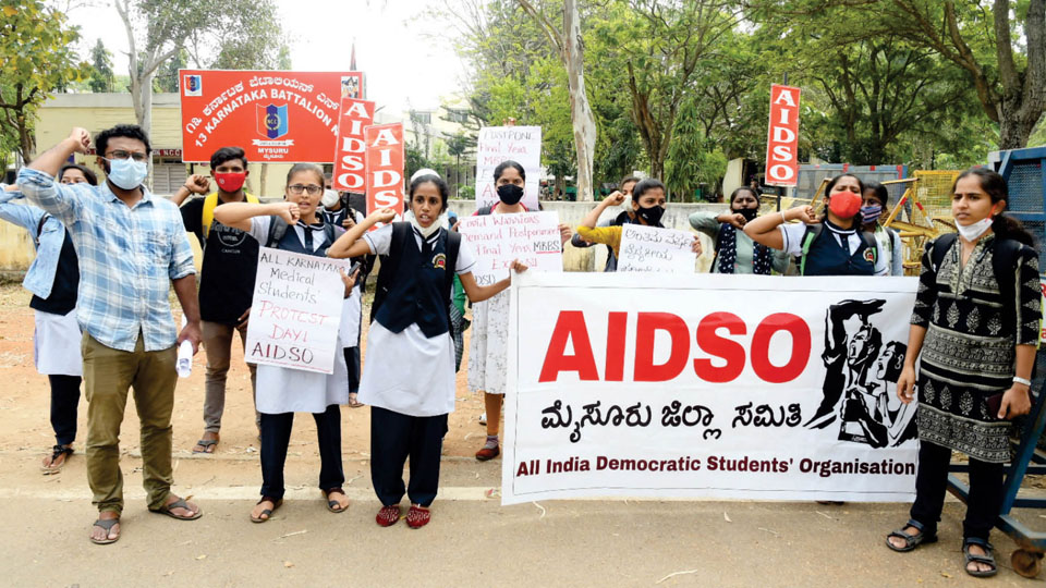 AIDSO stages protest seeking postponement of final year MBBS exam