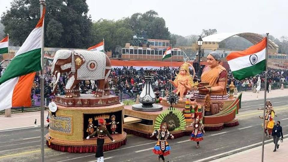 Karnataka tableau wins second place at Delhi R-Day Parade