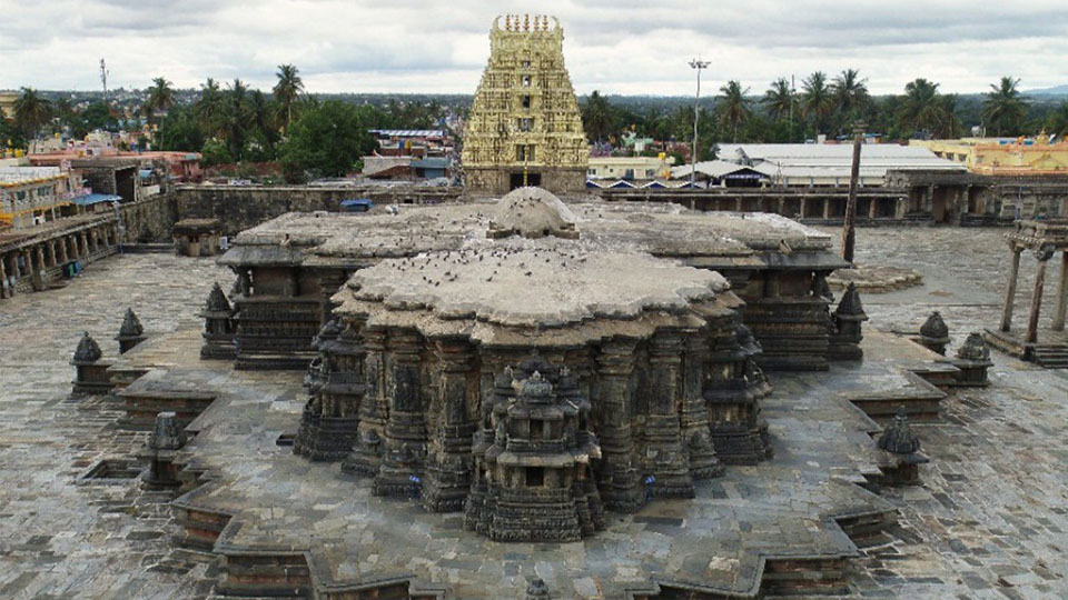 UNESCO tag for Hoysala Temples: Deve Gowda thanks PM Modi