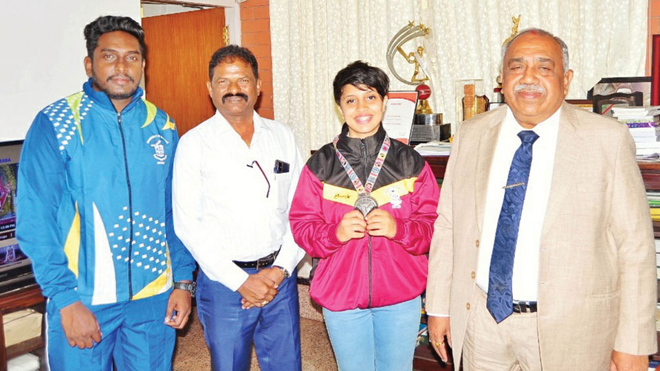 Wins bronze at All India Inter-University Karate