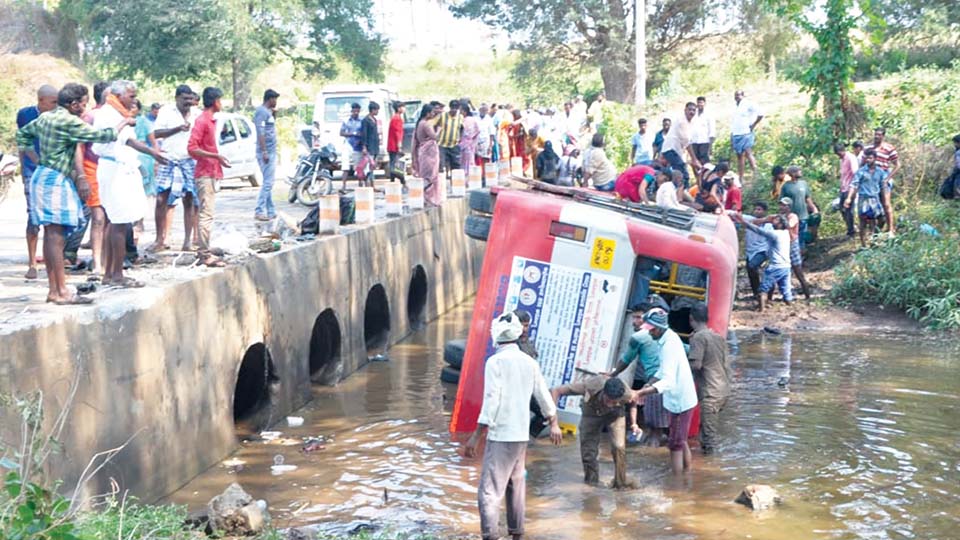 Three killed, over 40 injured as KSRTC bus falls into gorge