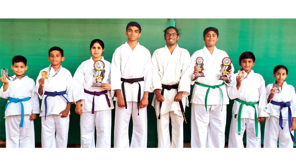 Medal winners of State-level Karate Championship