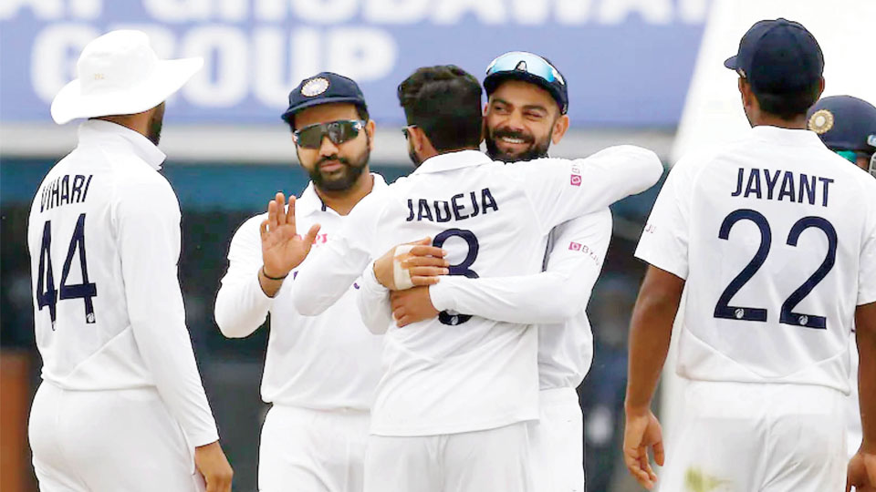 India Vs Sri Lanka – 1st Test: India in command at lunch after enforcing follow-on