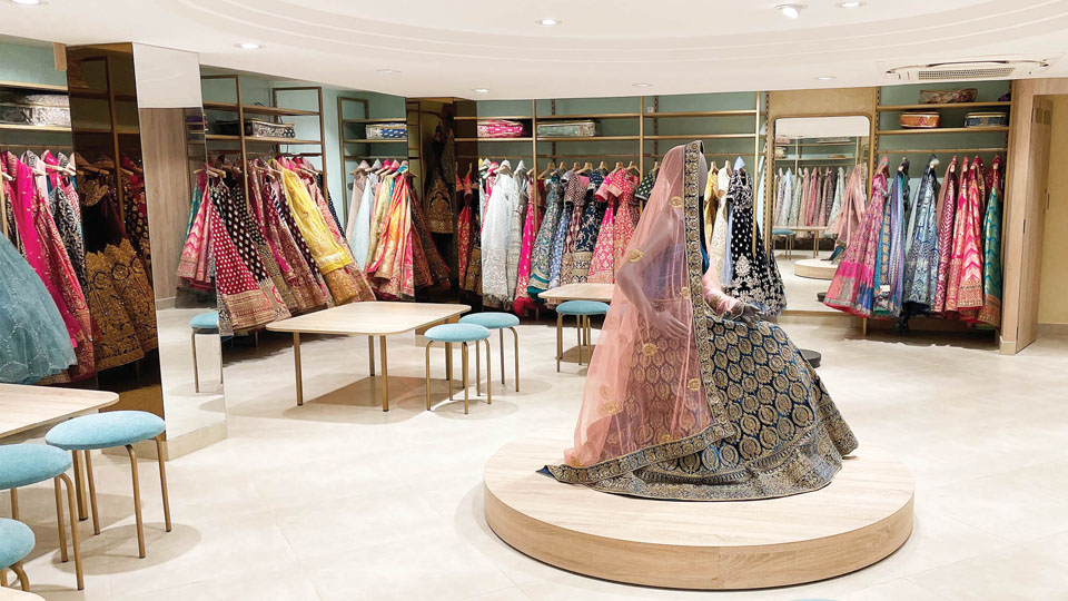 Tehey: Badsha’s new bridal collection shop opens in city