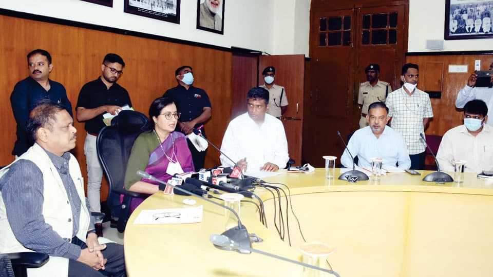 Mandya MP Sumalatha meets top Railway officials in city