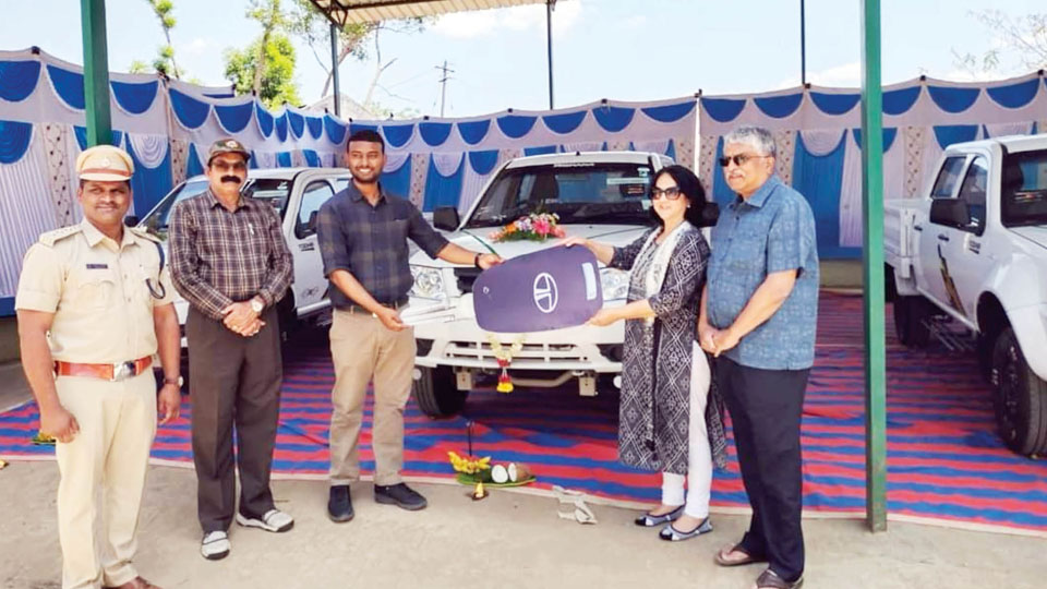 Three patrol vehicles donated to Nagarahole for conservation