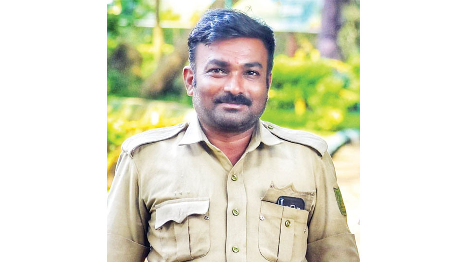 Ranganathittu boatman dies of heart attack
