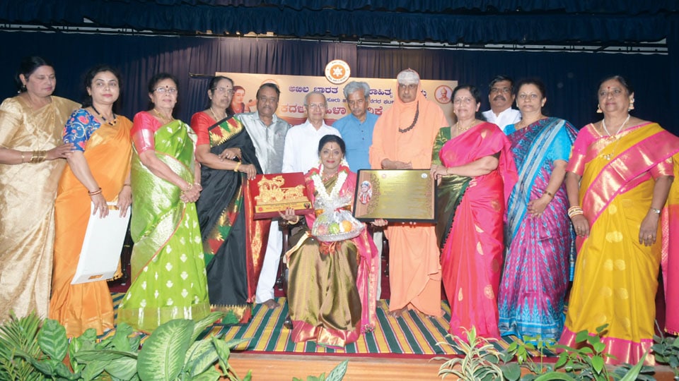 Dr. Vasundhara honoured with ‘Kadali Shree’