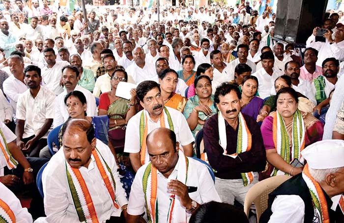 Siddu launches massive protest march