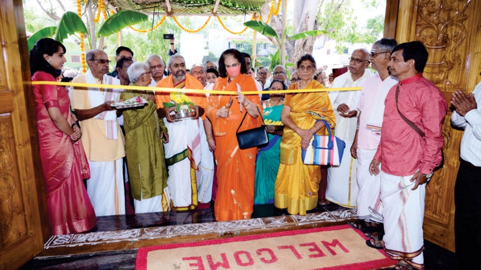 Pramoda Devi inaugurates Nacharamma Sabha Bhavan