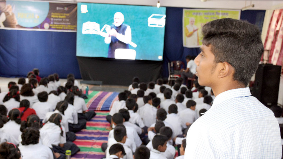 Consider digital gadgets as an opportunity: Prime Minister