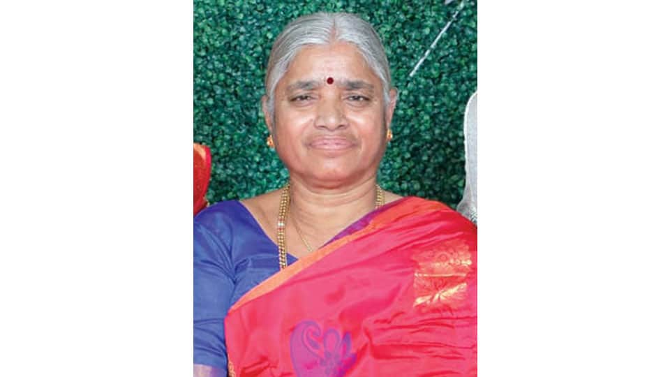Former Mayor Pushpalatha Chikkanna bereaved