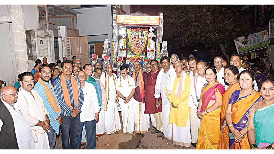 Sri Shankaracharya Rath Yatra taken out